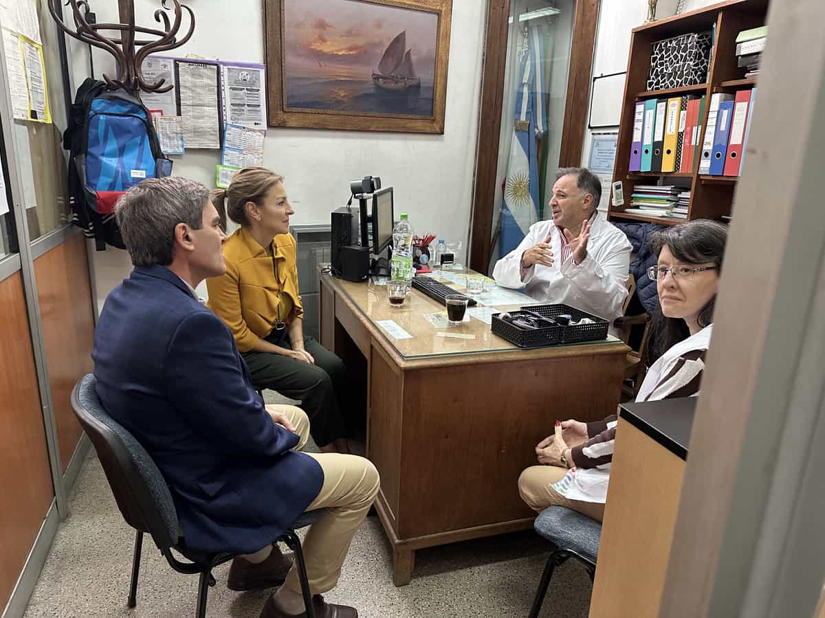Soledad Acuña y Fernán Quirós visitaron una escuela para evaluar los avances del Programa de Fluidez Lectora