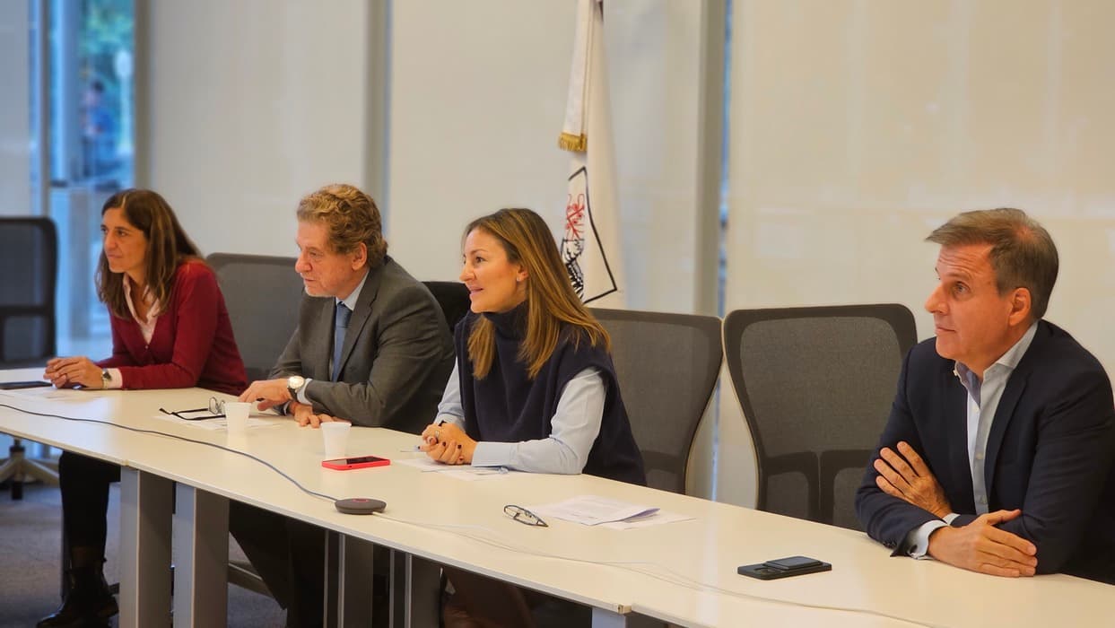 Soledad Acuña participó de la renovación del convenio entre el Banco Ciudad y la Procuración General
