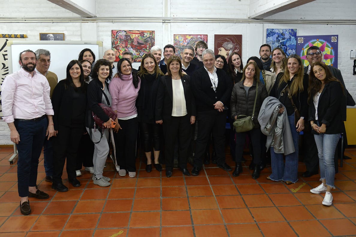 SOLEDAD ACUÑA RESPALDÓ A LA CANDIDATA DE JUNTOS POR EL CAMBIO DURANTE EL DEBATE PRESIDENCIAL￼￼